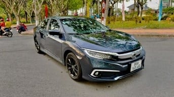 Honda Civic 1,8G Sản xuất 2020 ĐK T1/2021 màu xanh xe cực đẹp 