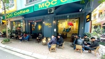 Nhượng Cafe Mặt Tiền 10M - Khu Bạch Mai-  Hồng Mai