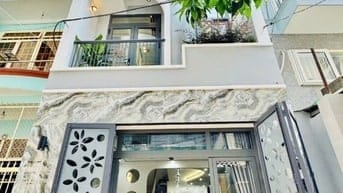 Nhà Lý Chính Thắng, Quận 3 - 70m2 Bán 3 tỷ 100. Hẻm Xe Hơi, 1T 2L ST