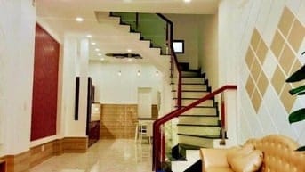 Vỡ nợ bán gấp nhà đường Tản Đà, phường 10, quận 5. 60m2, giá 1,05 tỷ