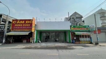 Bán mặt tiền Nguyễn Ảnh Thủ.vị trí đẹp dt: 9x27m