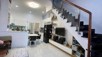 Cần bán nhà Hiệp Bình Chánh, Thủ Đức, Giá 3 tỷ 250, Diện tích 50m2