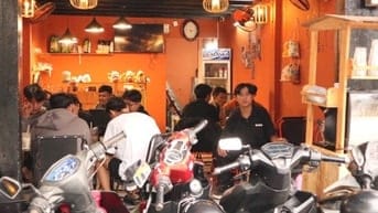 Sang quán cafe mặt tiền dường , Tân Chánh hiệp , Q12