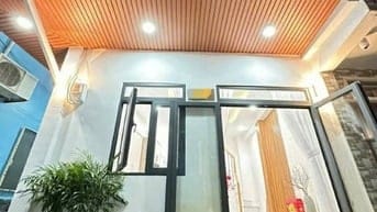 Định cư Mỹ bán nhà Bà Hom, Quận 6. Giá 2,4 tỷ/60m2, mua bán nhanh