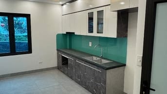 Nhà gần thanh Hà cienco 5 32m2x5T mới xây. 