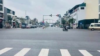 Mặt Phố Hồng Tiến 140m2, MT 8m Phù Hợp Xây Toà VP Kinh Doanh Hơn 66 Tỷ