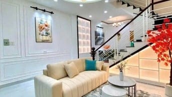 Ngợp tiền bán nhà Lãnh Binh Thăng, P.11, Q.11. GIÁ 2TỶ970. DT 48m2 SHR