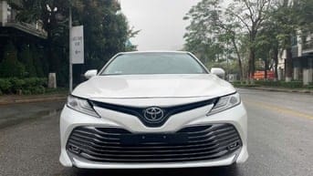 Toyota Camry 2.5Q 2021 dep nhat Viet Nam