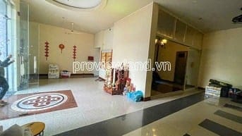 Bán nhà phố Quận 5, MT Phùng Hưng, 11x13m đất, 1 hầm + 4 tầng, sổ hồng