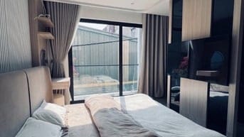 NGÕ Ô TÔ - NHÀ MỚI TOANH -Ô TÔ ĐỖ CỬA - KHU TRUNG TÂM-PHÂN LÔ
