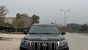 Bán Toyota Prado VX model 2022, sơn zin 99,99%.