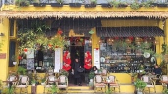 Bán nhà đất phố Hoàng Hoa Thám, DT 122 m2, mặt tiền khủng, vị trí đắc 