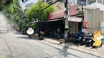 Bán nhà cấp 4,DT 240m2 HXH tại Dương Quảng Hàm F5, 99 triệu/m2 ngay ĐH