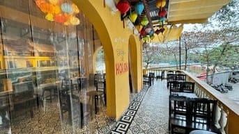 Sang nhượng quán cafe lô góc doanh thu tốt quận đống đa