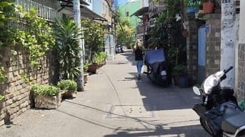CHỦ NGỘP CẦN BÁN NHÀ 5 TẦNG -7PN -7WC , DTSD: HƠN 200M2 , NỞ HẬU 6M