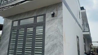  bấp  nhà mặt tiền đường 8m gò hưu sát UBND xã mỹ hạnh nam giá ; 395tr