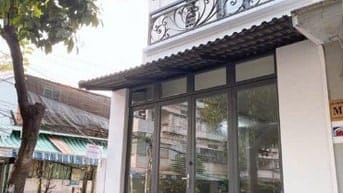 Bán nhà góc 2 MT Phan Đình Phùng 5 x 14,5m đúc 2,5 tấm giá 13,7 tỷ
