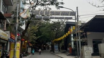 BÁN NHÀ PHỐ ĐI BỘ TRỊNH CÔNG SƠN 55M2 x 4TẦNG GIÁ 15.8TỶ THƯƠNG LƯỢNG.