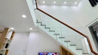 Bán nhà hai mặt tiền kinh doanh đường An phú Tây - Hưng Long