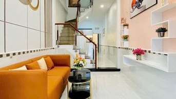 Nhà Phố Phú Nhuận. Đào Duy Anh có hd thuê 11 triệu tháng, có nội thất