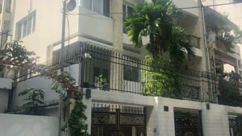 Bán Nhà Góc 2 MT HXH 5,4x11m 3 tầng - 25/ Trần Minh Quyền, Quận 10