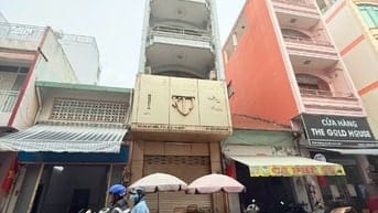 Mặt Tiền Ký Hòa Q5 ( 4 * 24 ) 5 Lầu Thang Máy Hồ Bơi 21 Tỷ 