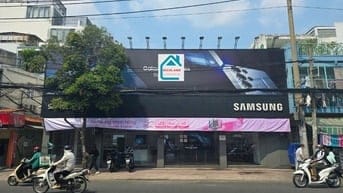 Cho thuê nhà Mặt Tiền Cách Mạng Tháng 8 P.11 Quận 3_Ngang 13.8m x8.5m