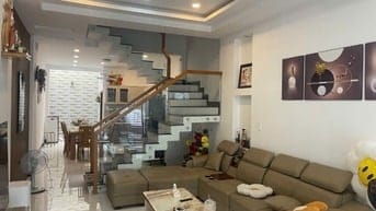 NHÀ HXH NGUYỄN VĂN QUÁ, Q12-DT4x16m 3 LẦU 4PN 5WC