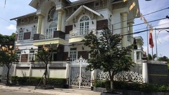 Biệt thự vip, góc 2 MT-Tên Lửa Bình Tân (12x25m)hầm + 3 tầng,CN 297m2