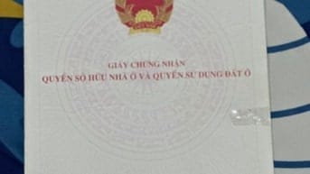 Chính chủ cần bán nhà 1T1L. Nhà có sổ Hồng riêng.