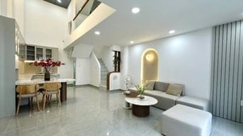 FULL NỘI THẤT- NHÀ MỚI- CHỢ CÂY QUÉO- 42m2(4.7 x 9) A4- 5 TẦNG- 7,x TỶ