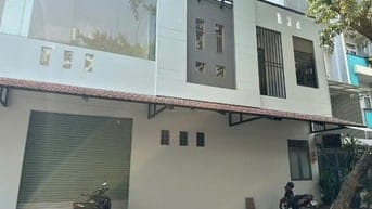 Chính chủ cần cho thuê nguyên căn góc 2MT Tân Phú 5*20m 3 tầng giá 35t