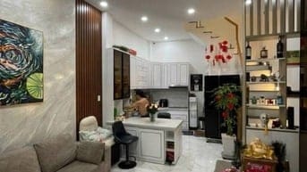 Nhà Phan Ngữ cần bán cạnh trường TH Đinh Tiên Hoàng, giá 2tỷ150/58m2