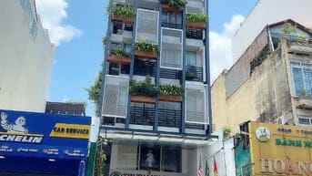 Tòa nhà mặt tiền 3/2 quận 10 (5.6 x 30m) hầm 9 tầng, HD thuê 185 triệu