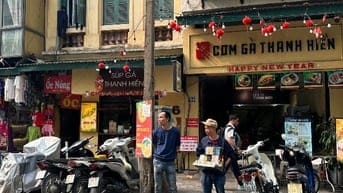 Bán nhà mặt phố hàng gai 120 m 2 xây 4 tầng 