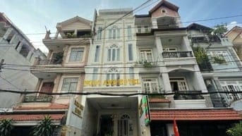 Bán khách sạn 29 Sầm Sơn giá : 28 tỷ đầy đủ PCCC- Sổ hồng 2025 mới 