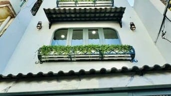 Siêu phẩm nhà đẹp đ.Hồ Thành Biên, p.4, Quận 8. Giá 2,79 tỷ/60m2, HXH