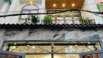 Bán nhà HXH Nguyễn Tri Phương,P5,Q10, ngang 4.2m, 1T2L, 4PN, SHR