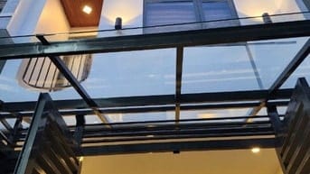 Ở được ngay, vào 30m mặt tiền Xô Viết Nghệ Tĩnh, 1trệt 2lầu 4x16 sổ đỏ
