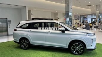 Toyota Veloz 2025 - Tặng 100% Thuế và Bảo Hiểm Xe