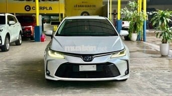 Toyota Corolla Altis 1.8HEV 2022 odo 4v8