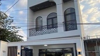 Cần tiền muốn bán nhanh, 64m2 1trệt 1lầu hẻm 5m Lý Chính Thắng, Q3