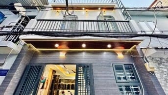 Bán nhà q lầu hẻm 1/ gần trường Nguyễn Du full nội thất giá 3.95 tỷ TL