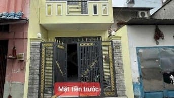 Nhà bán gấp 4*14 trệt lầu 2phong 2tolet hẻm 5m thông giá 4ty3 TL 