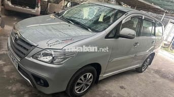 Bán xe Toyota Innova E 2015