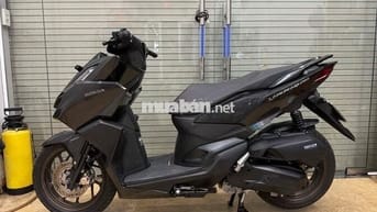 Đổi xe khác mình cấn bán Vario 160 nhập ABS
