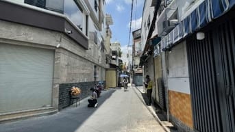 HẺM 601 CÁCH MẠNG THÁNG TÁM QUẬN 10 - HẺM Ô TÔ - DT 30M2 3 TẦNG 3PN