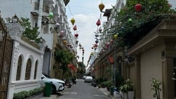 bán nhà hẻm xe hơi đường số 8 phường BHHB quận bình tân DT 4x18 đúc 