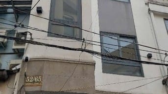 Cho thuê nhà sát mặt tiền Nguyễn Hữu Cầu Q1