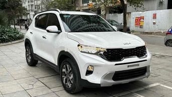 Kia Sonet 2023 Premium 1.5 AT - 25000 km